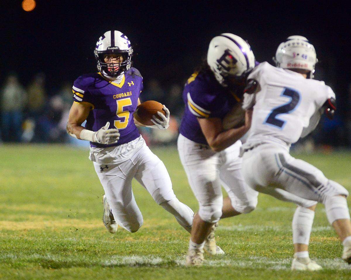 Escalon running back Logan Anderson cuts upfield during the 2022 CIF NorCal Division 4-AA Bowl Game between Escalon High School and Pleasant Valley High School at Escalon High School in Escalon CA on Dec. 2, 2022. Escalon won 42-20.