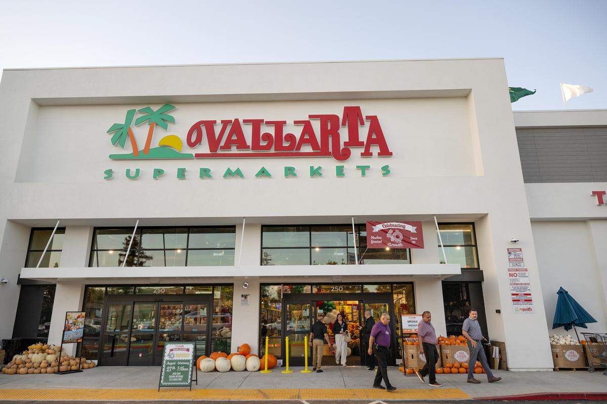 Vallarta Supermarkets store in Century Center in Modesto, Tuesday, Aug. 26, 2025.