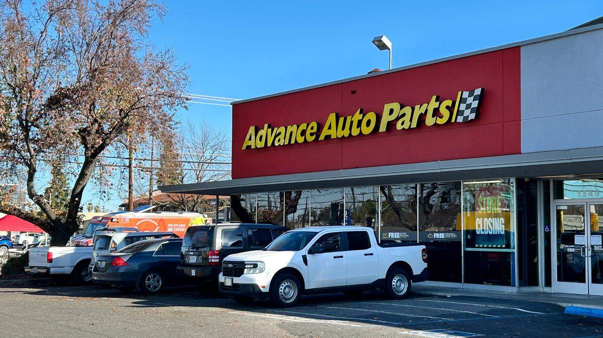 Advance Auto Parts on McHenry Avenue in Modesto, Tuesday Dec. 31, 2024.