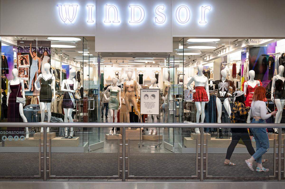 Windsor women clothing store at Vintage Faire Mall in Modesto, Calif., on Thursday, Oct. 7, 2021.