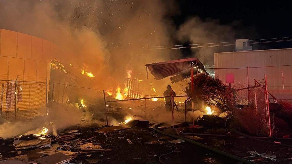 Firefighters battle early morning blaze on Mariposa Road. Cause under investigation