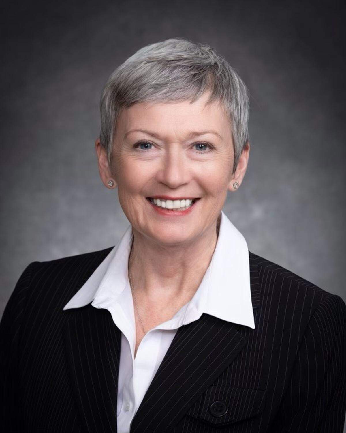 Dr. Niamh Seavy, Stanislaus Medical Society’s Physician of the Year.