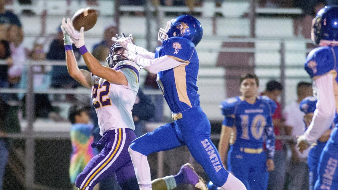 Orestimba receiver Tyler Vargas reaches out to catch a deep pass during a game between Waterford and Orestimba at Waterford High School in Waterford, CA, on Oct. 12, 2018.
