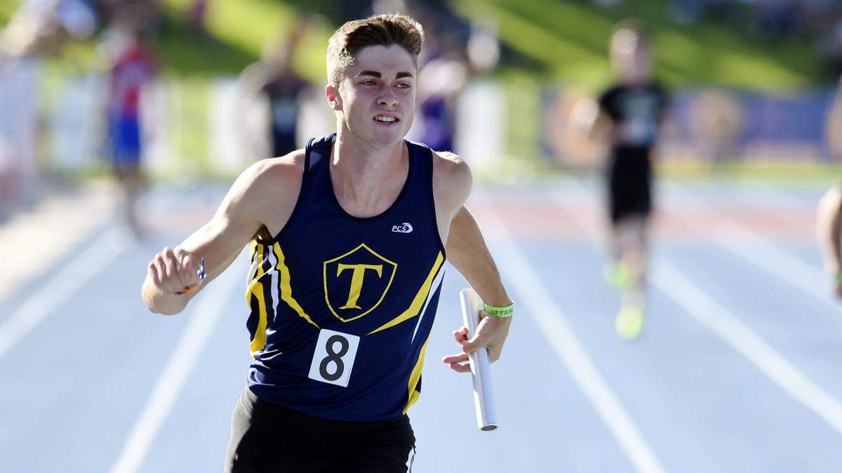 Turlock's 400-meter relay anchor Bryce Souza looks up to the scoreboard in Heat 1 at the CIF State Track and Field Championships Friday, June 1, 2018 in Clovis.