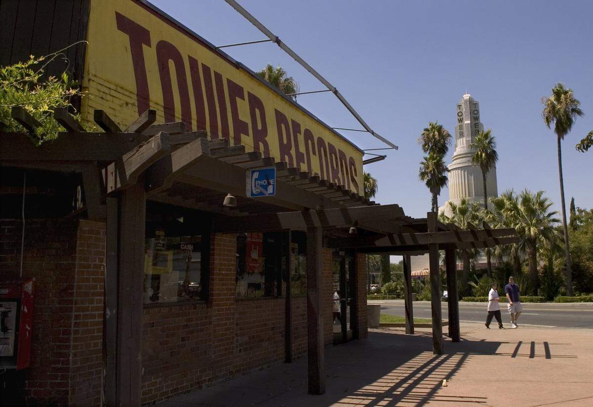 RP TOWER RECORDS