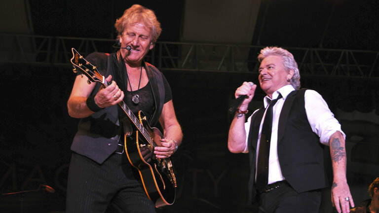 Triple slate of 1980s pop-rockers coming to Modesto area amphitheater. Who, when
