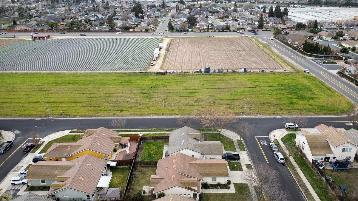 Bright Homes won approval to build 114 houses on land bordered by Snowbird Drive, below, and West Monte Vista Avenue, above, in Turlock. Photographed Friday, Feb. 14, 2025.