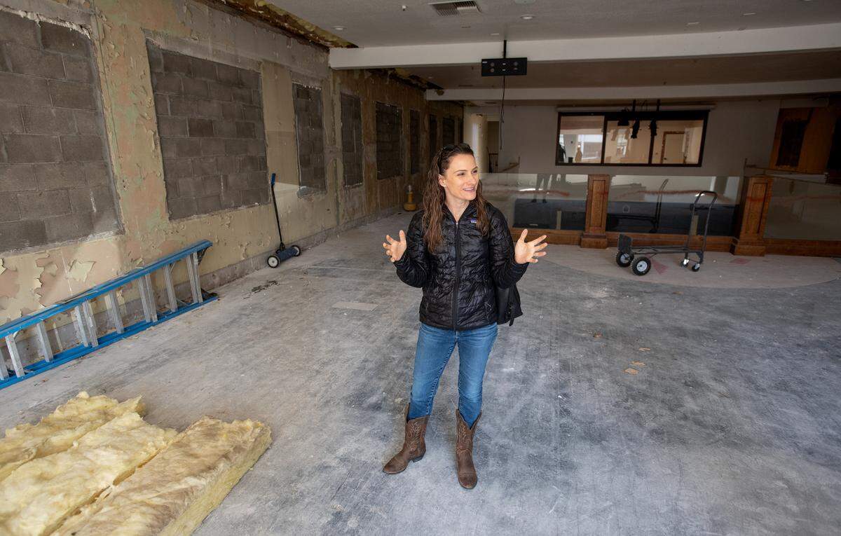 Katie Barber, Modesto Children’s Museum board president, speaks about the renovations to the museum space on 11th Street the in Modesto, Calif., Thursday, Nov. 3, 2022.