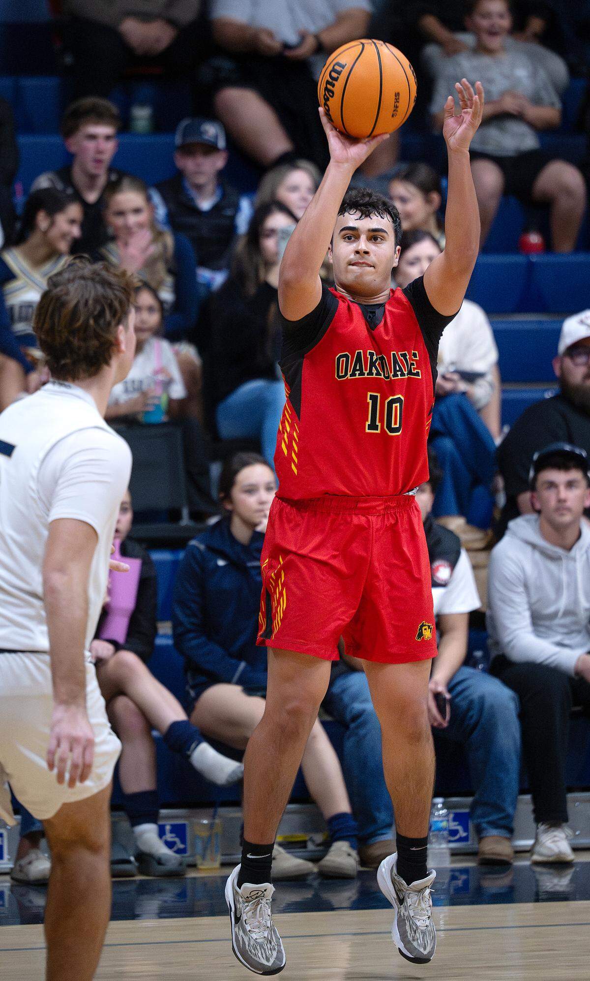 Oakdale’s Gavin Wyatt shot a jump shot during the Valley Oak League game with Central Catholic at Central Catholic High School in Modesto, Wednesday, Jan. 28, 2026.
