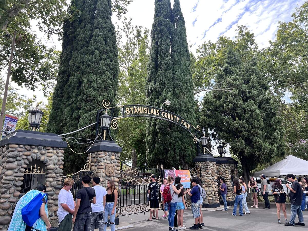 As part of The Modesto Bee’s On A Budget series, service journalism reporter Angela Rodriguez goes to the Stanislaus County Fair to see how much family fun can be had with just $25 to spend.