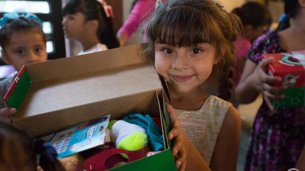 A shoebox distribution at Iglesia Apostolica de la Fe en Cristo Jesus in Mazatlan, Mexico