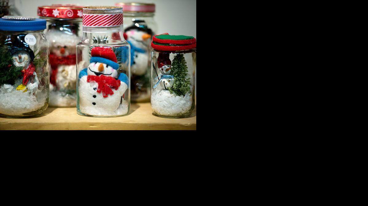 
Holiday-themed crafts were on display at last year’s folk art craft show at Stanislaus County Fairground in Turlock. The festivities return next weekend.
