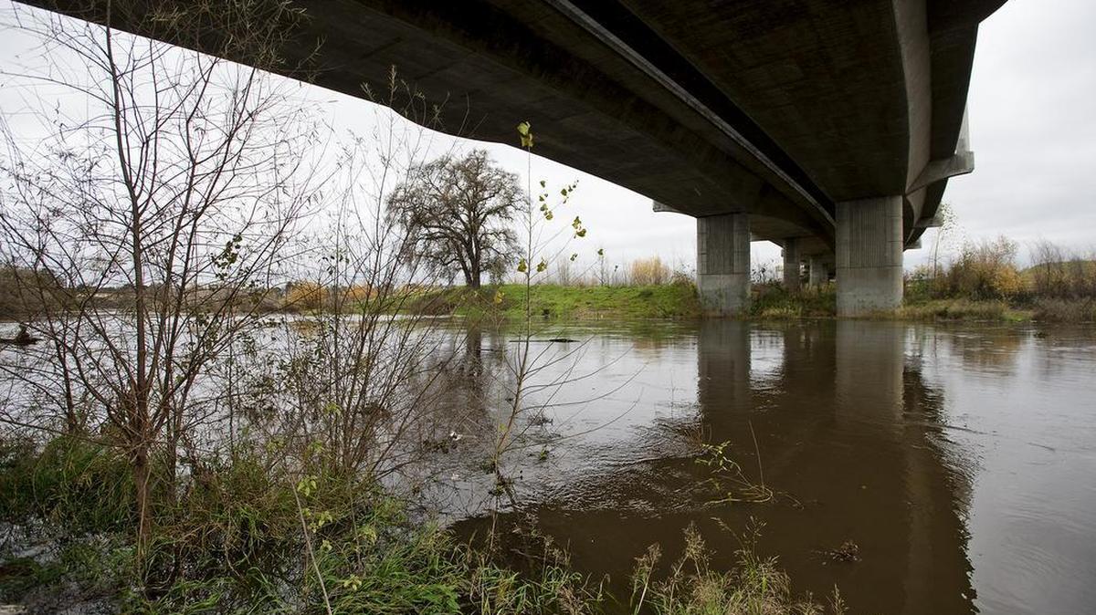 Tuolumne River at the Ninth Street Bridge in Modesto, Calif., on Wednesday, Jan. 1, 2017.