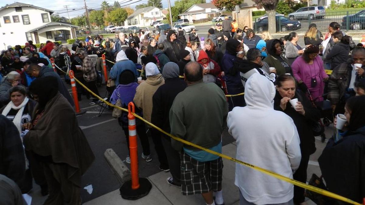 Tuesday morning, Nov. 23, 2015, Victory Life Center in west Modesto gave away 450 boxes with complete ingredients for a Thanksgiving meal. The line outside the Woodland Avenue church began forming about 5 p.m. Monday.