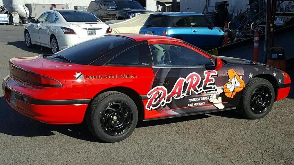 Kiwanis Club remembers one of its own – Deputy Dennis Wallace – in Graffiti parade