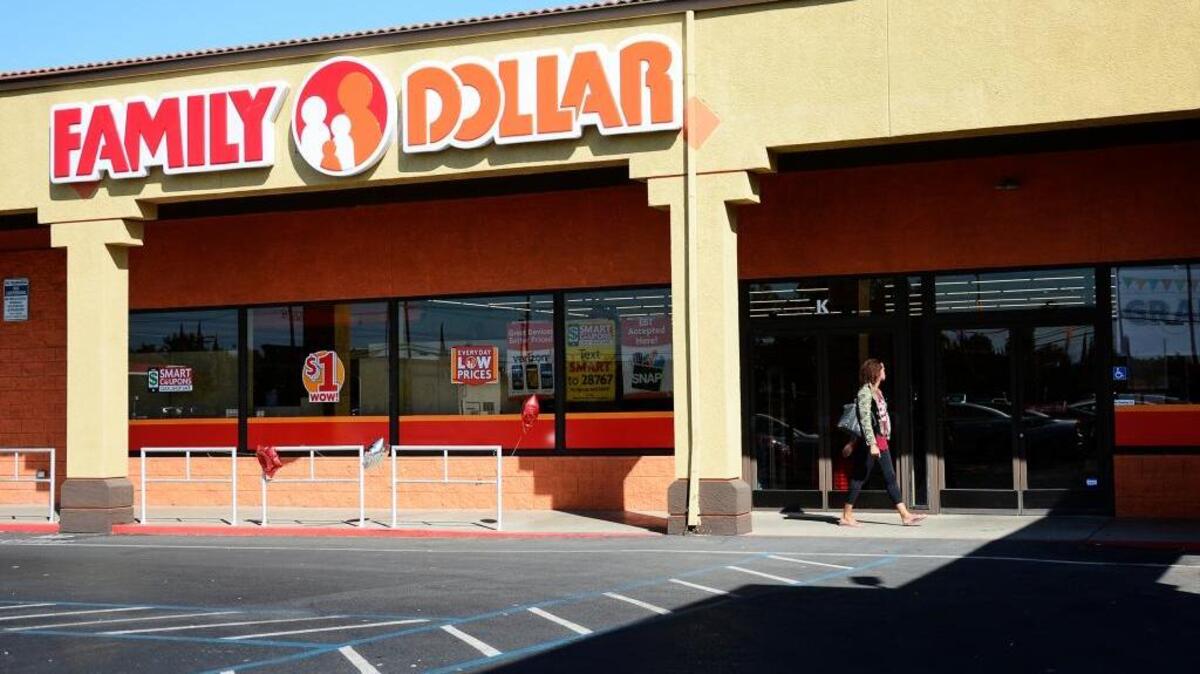 The new Family Dollar, a national discount chain, opened in the Coffee Plaza in northeast Modesto. Shoppers check out the new store which had its grand opening Saturday, Sept. 30, 2017.