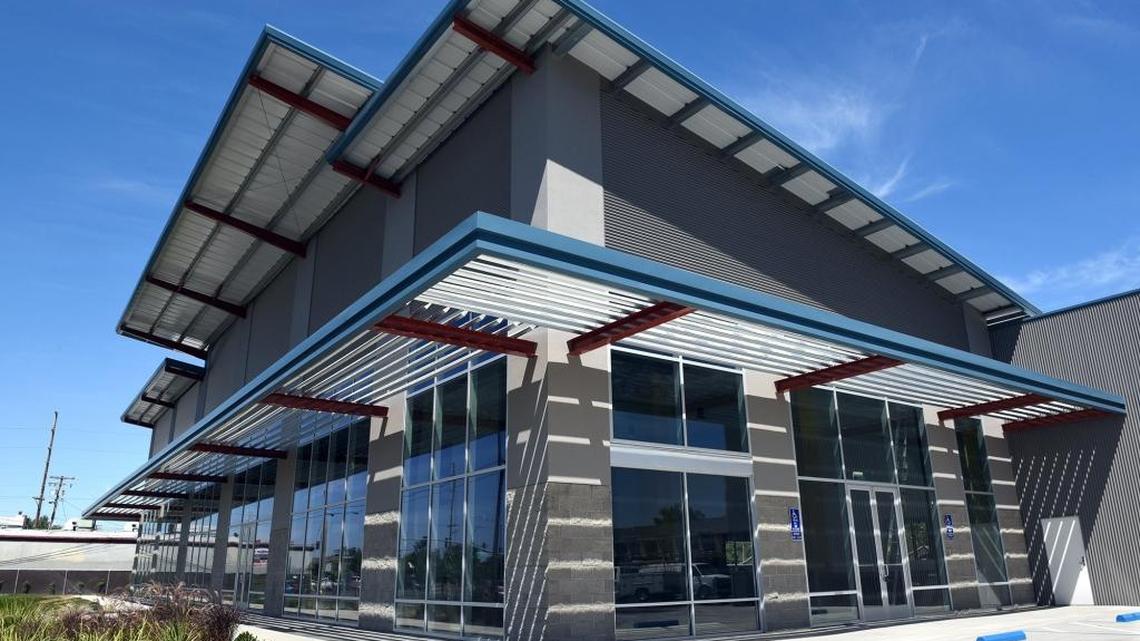 Exterior pictured on Tuesday morning at the new Don’s Mobile Glass Scenic Showroom in Modesto.
