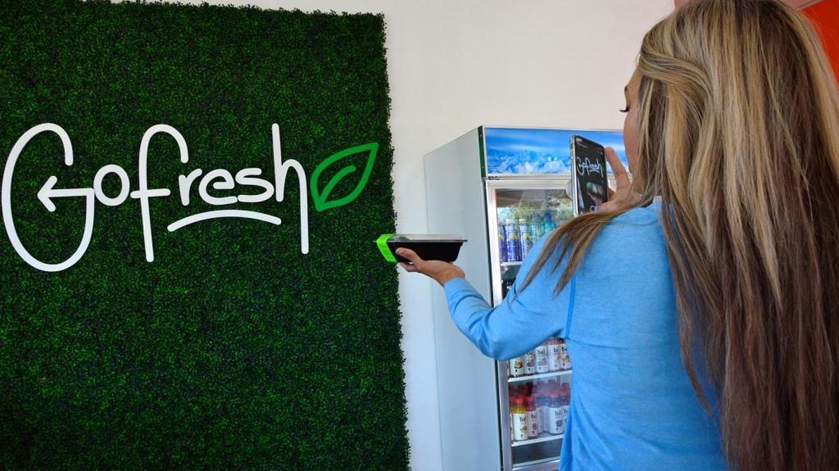 Go Fresh opened a new Turlock location on Fulkerth Road at the beginning of April. The shop sells fresh-made, packaged healthy meals for take out or delivery. Michelle Reed snaps a picture of her meal at the store’s selfie wall on Tuesday, April 24, 2018.