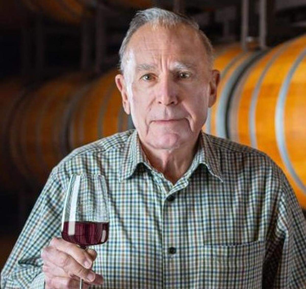 John Franzia, co-founder of Bronco Wine Co. near Ceres CA, died March 25, 2024.
