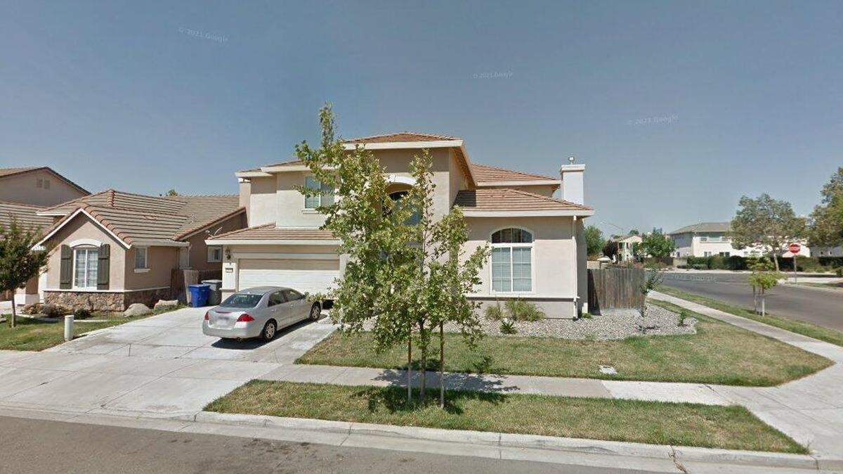 House on 2200 block of Wise Oak Lane