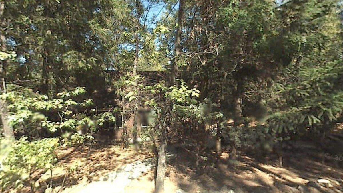 House on 300 block of Pasadena Avenue