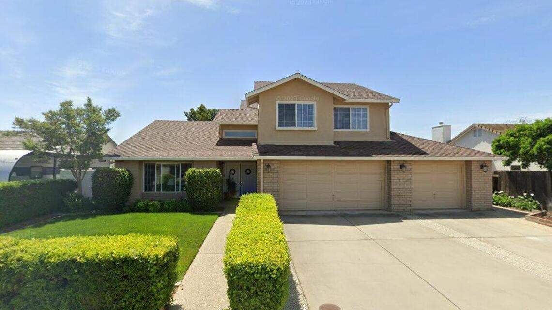How much did the 5 most expensive homes sell for in Hughson area the week of Aug. 27?