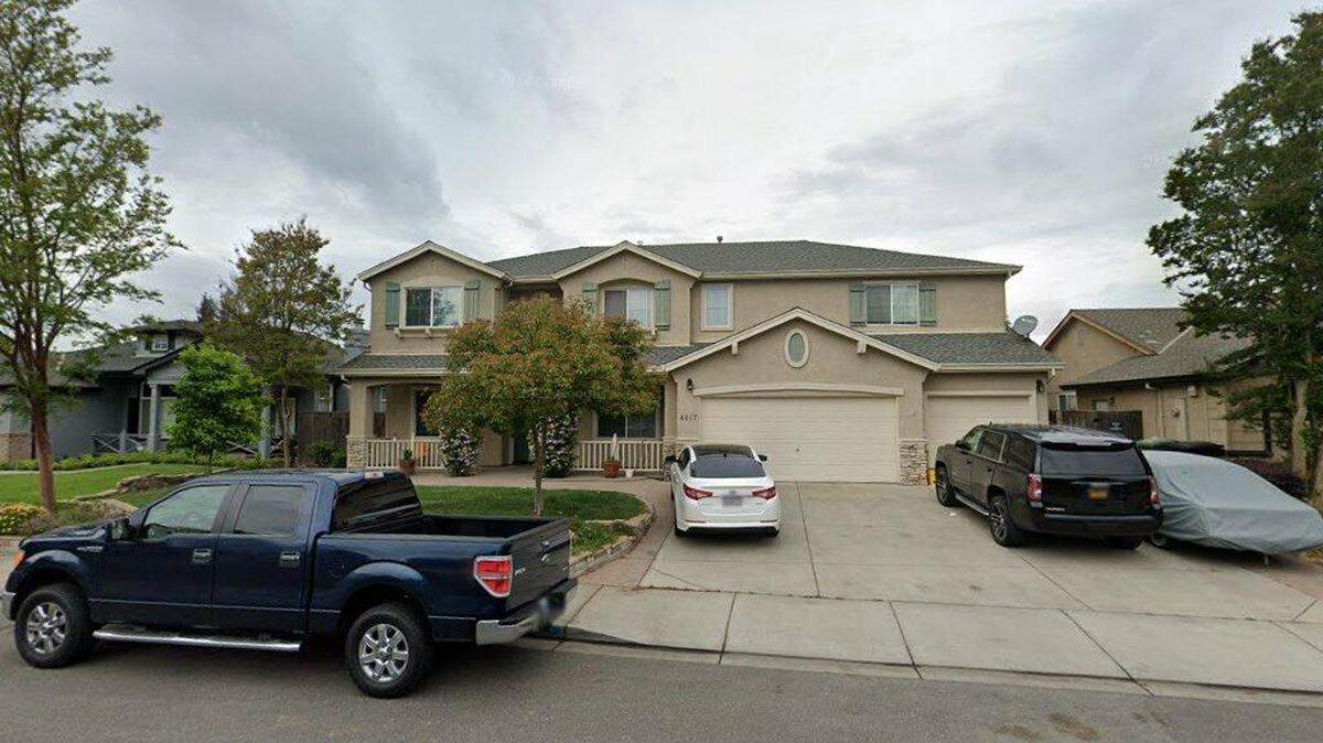 House on 4000 block of Beyer Park Drive