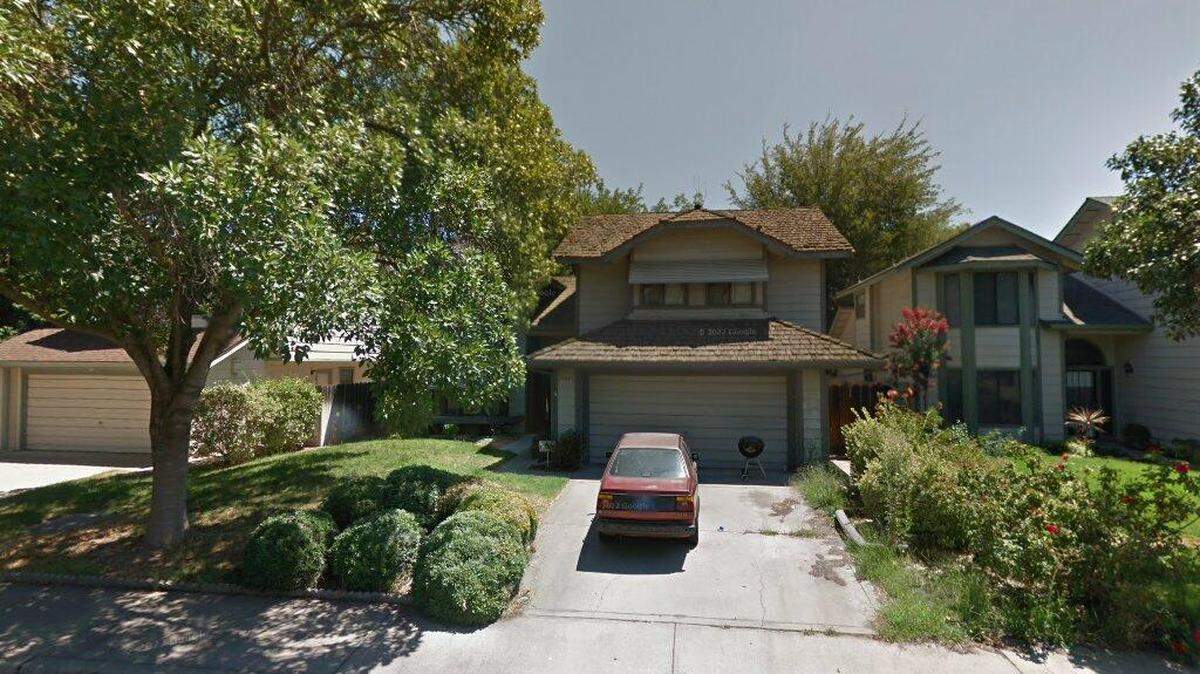 House on 400 block of Phoenix Avenue