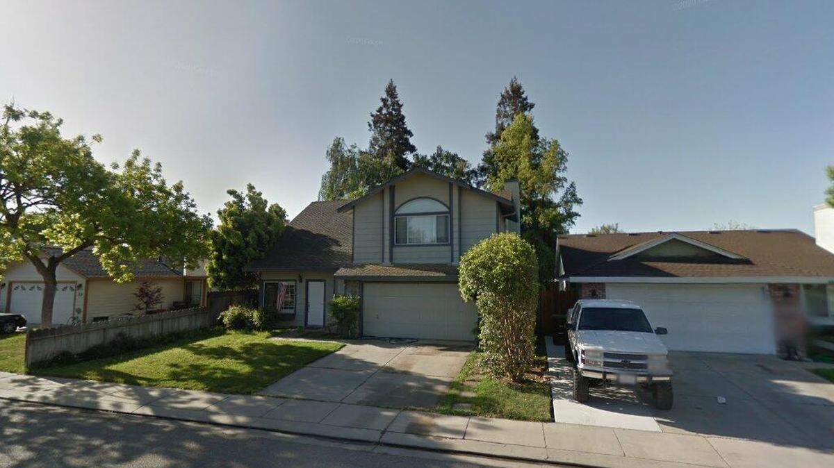 House on 400 block of Cassidy Court