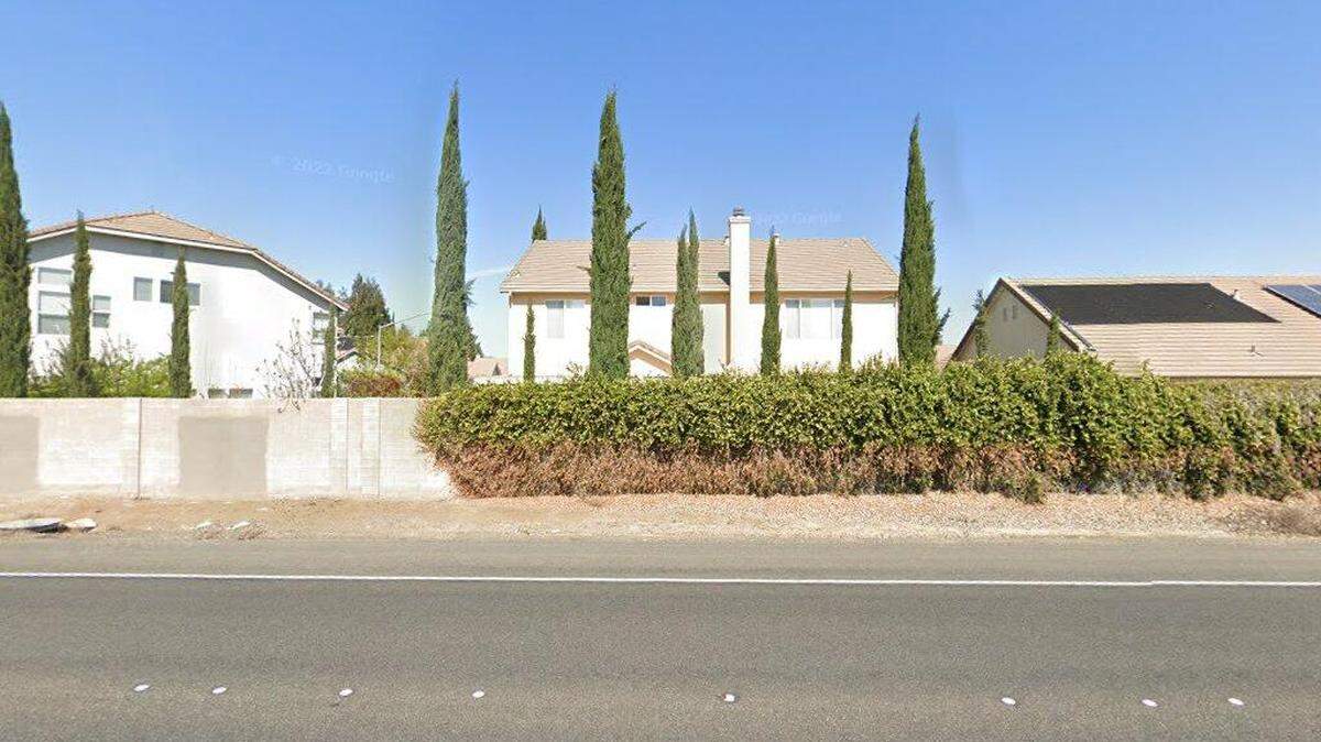 House on 1800 block of Ville Franche Way