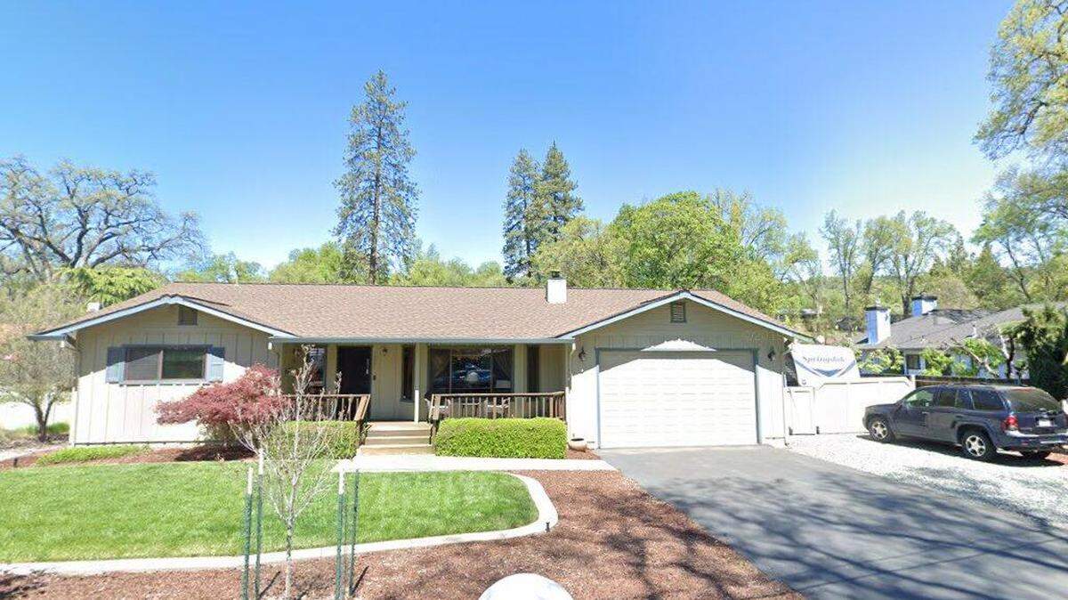 House on 15400 block of Camino del Parque