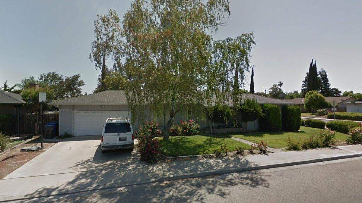 House on 2400 block of Annhurst Avenue