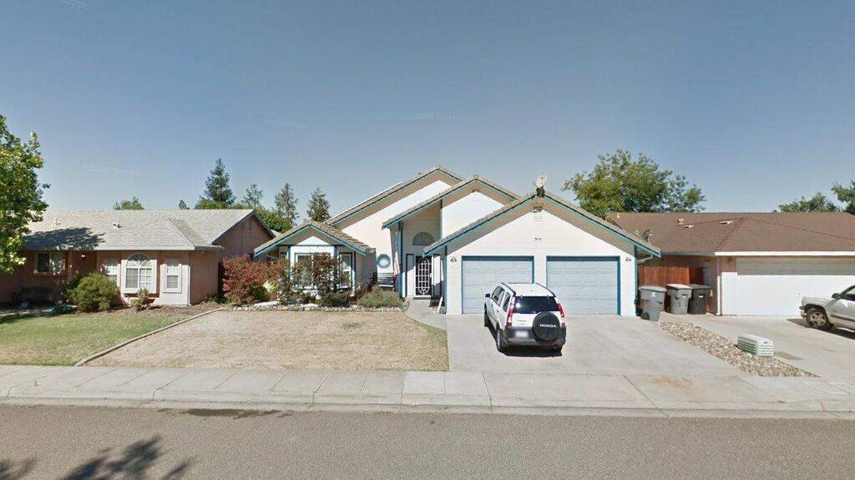 House on 300 block of Arboles Way