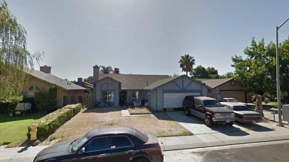 House on 3900 block of Red Gum Court