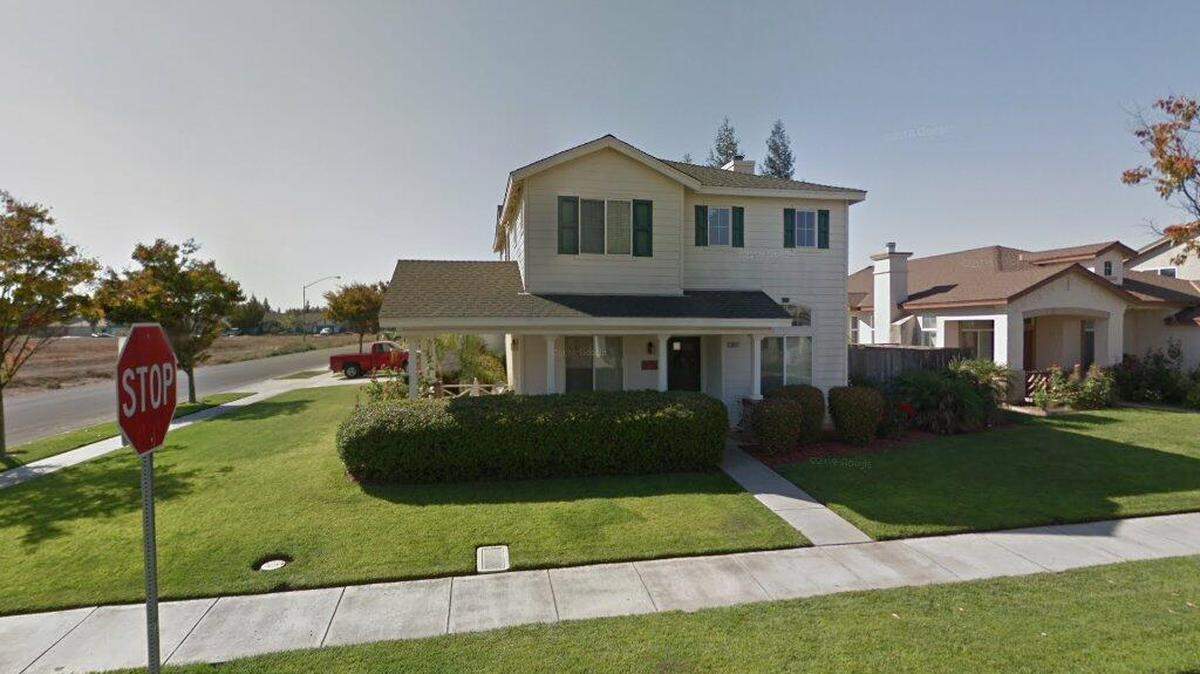 House on 4200 block of Madison Lane