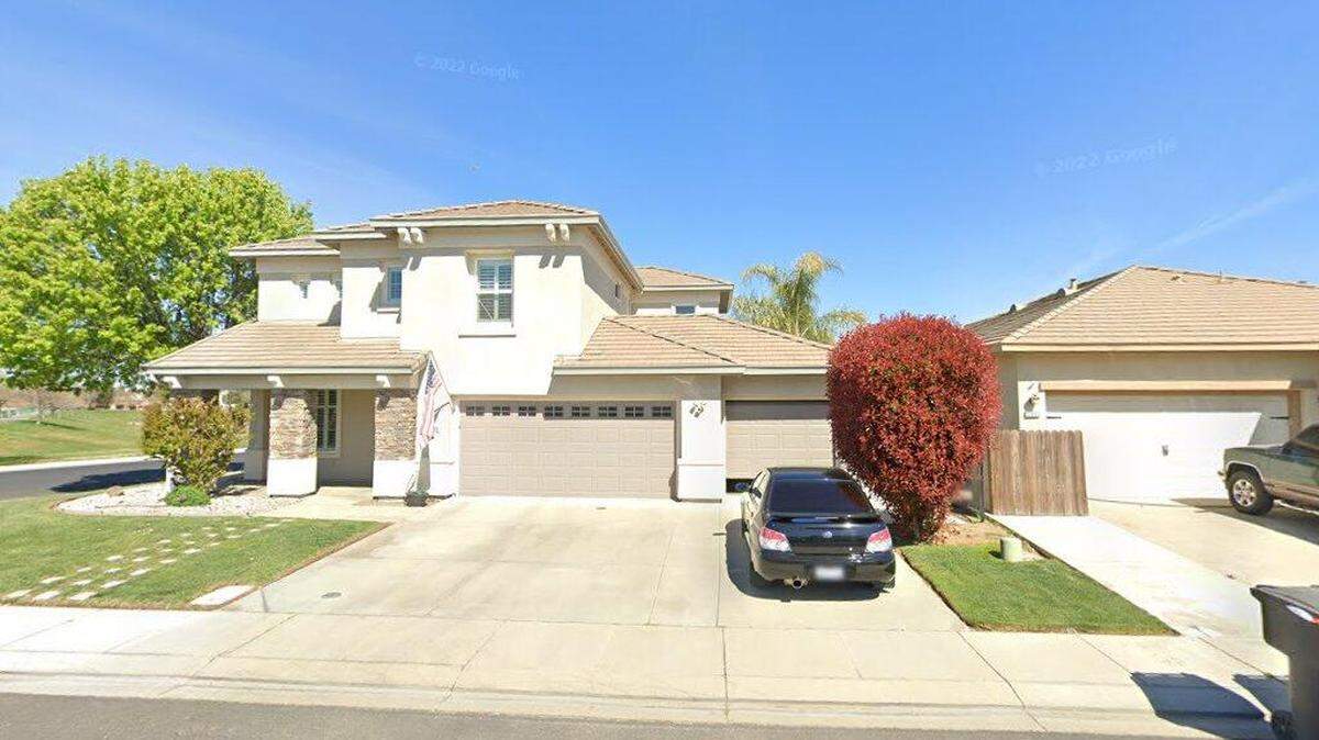 House on 2600 block of Corral Way