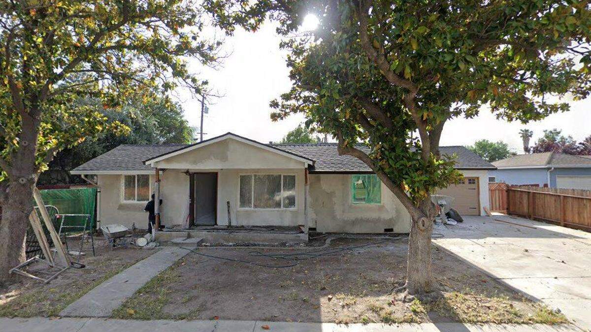 House on 1600 block of Opal Avenue