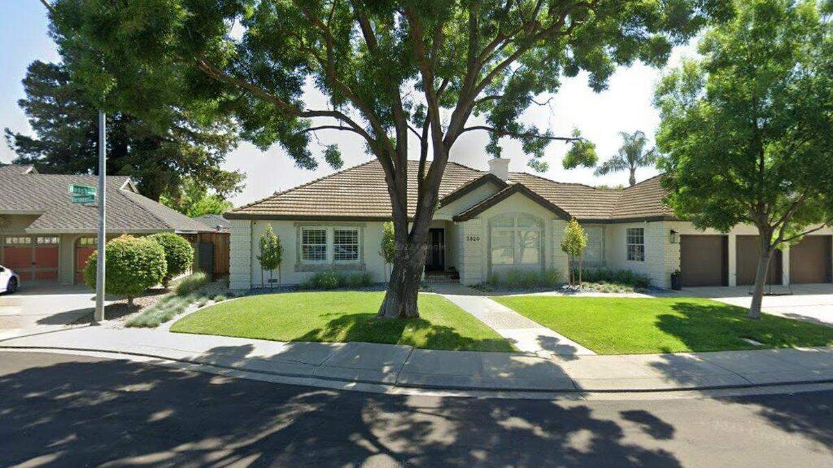 House on 3800 block of Vermeer Drive