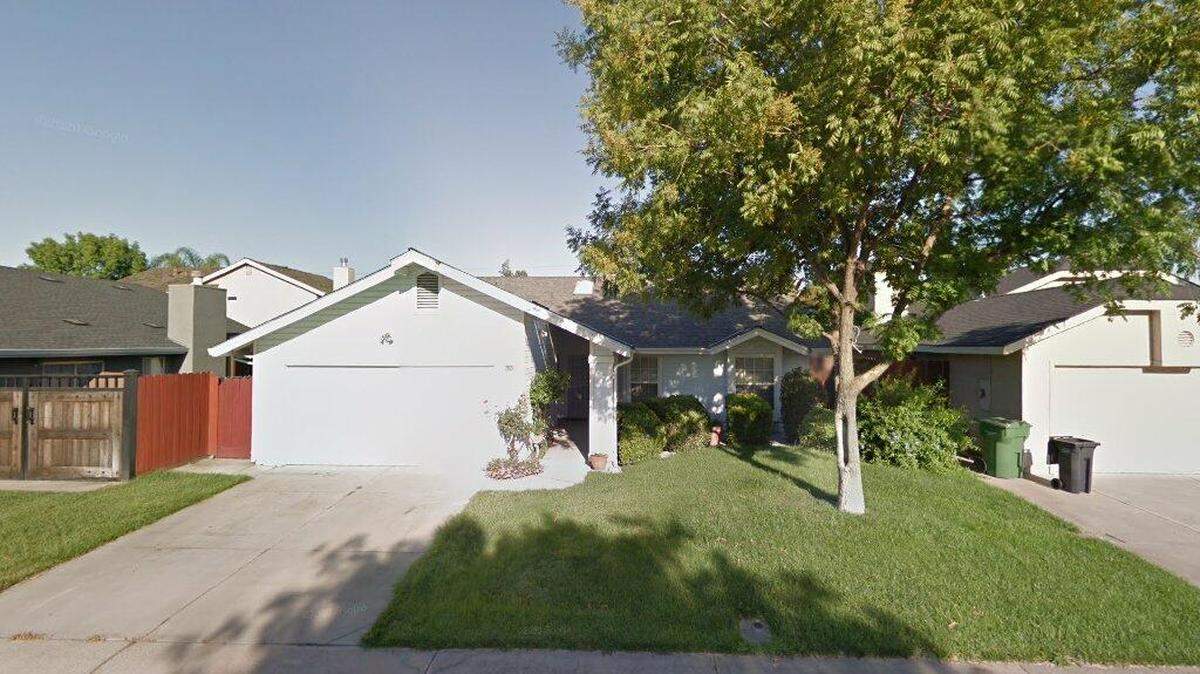 House on 2000 block of Royal Wood Lane