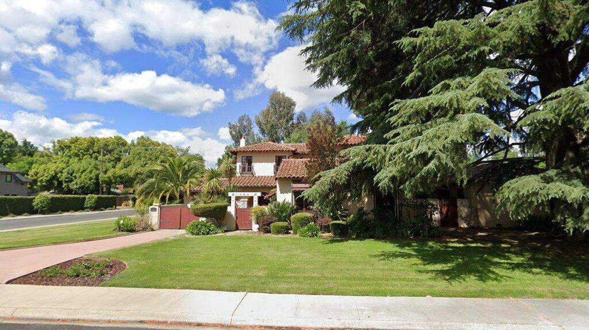 House on 1000 block of Magnolia Avenue