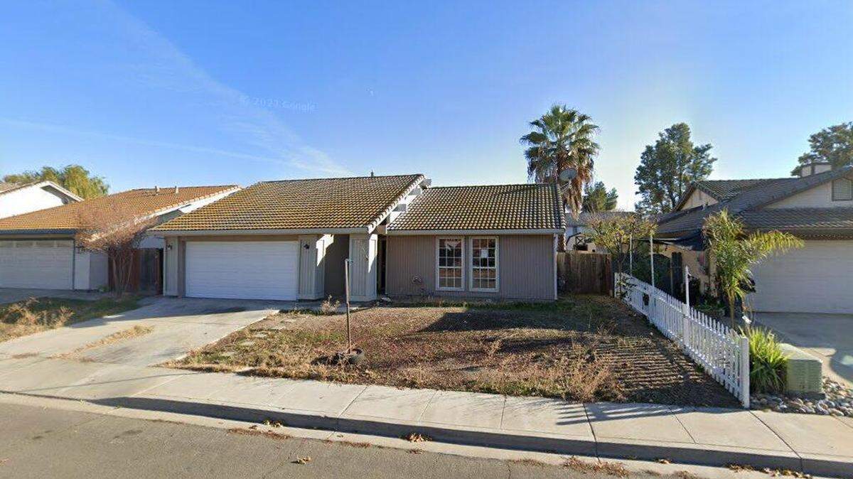 House on 2100 block of Hidden Canyon Way