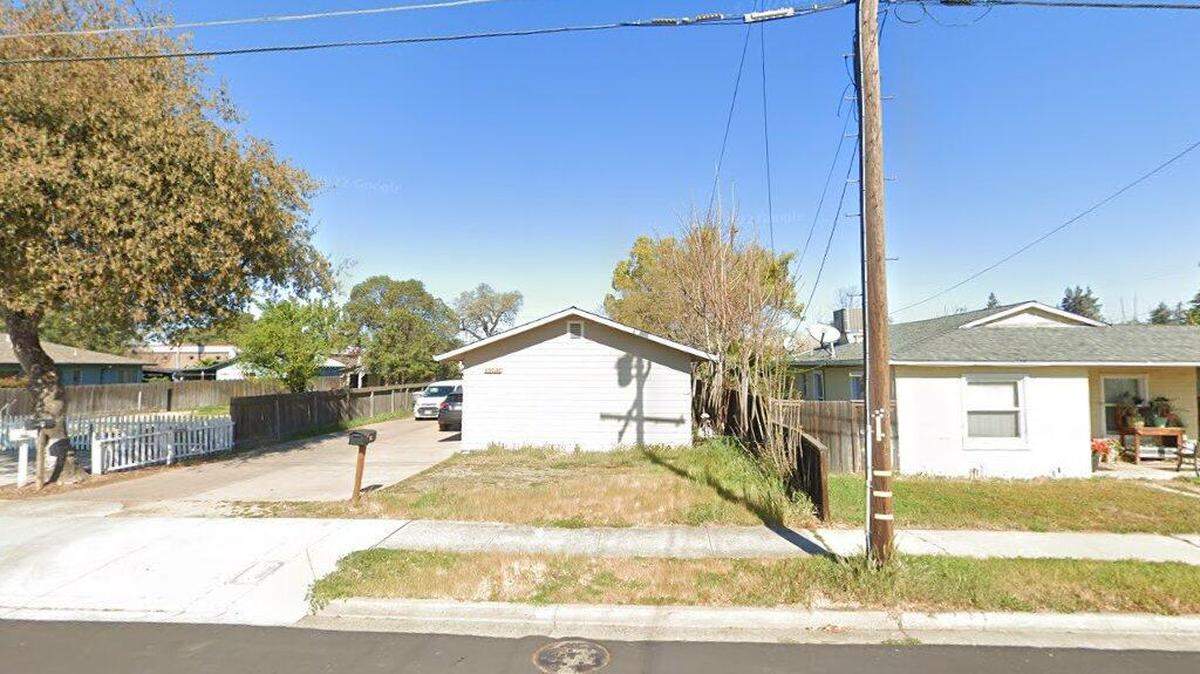 House on 2800 block of Greger Street