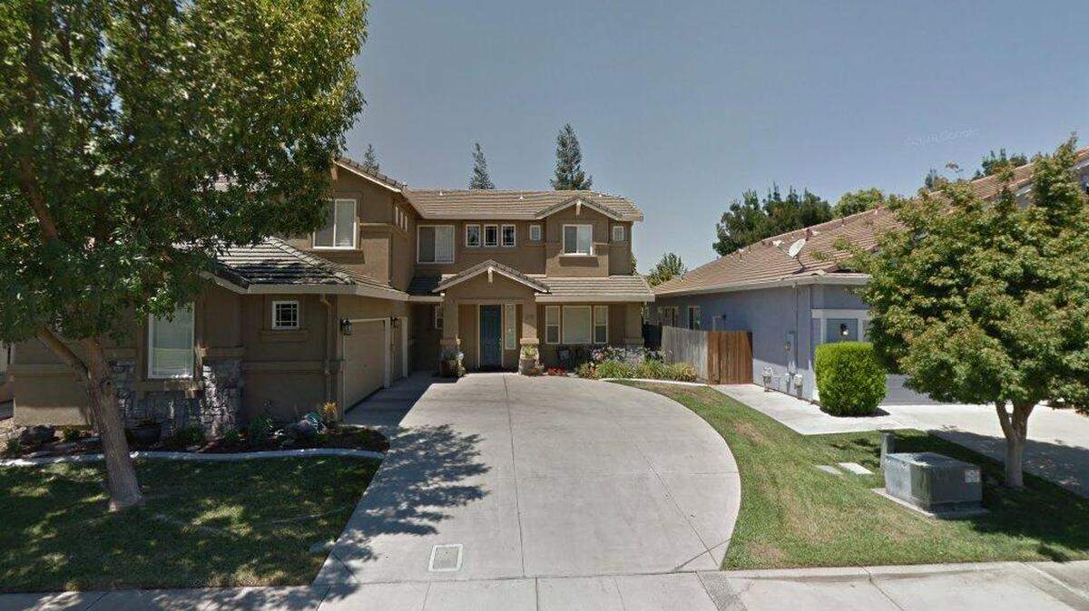 House on 2800 block of Kingman Court