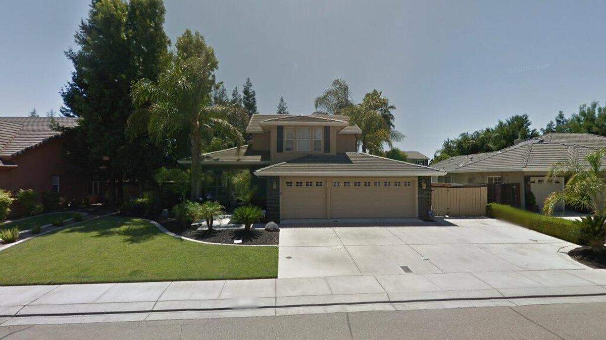 House on 400 block of Laurelwood Lane