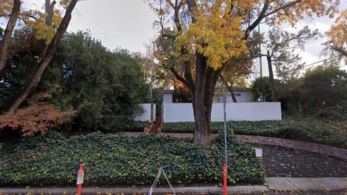 House on 1200 block of Edgebrook Drive