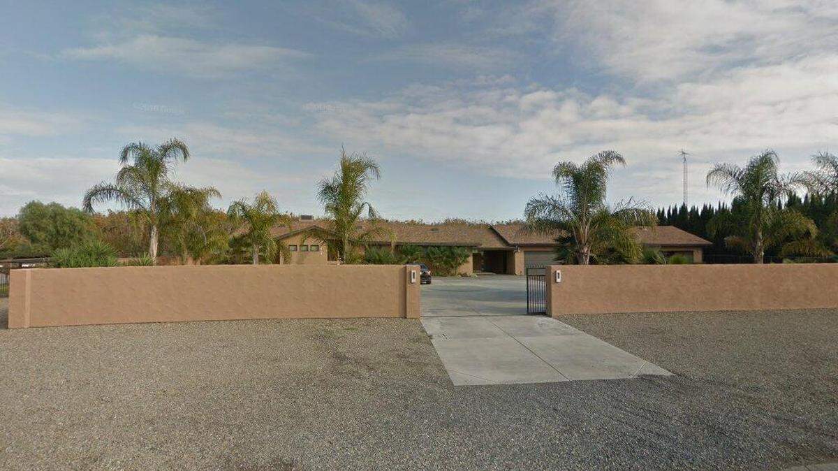 House on first block of South Daubenberger Road
