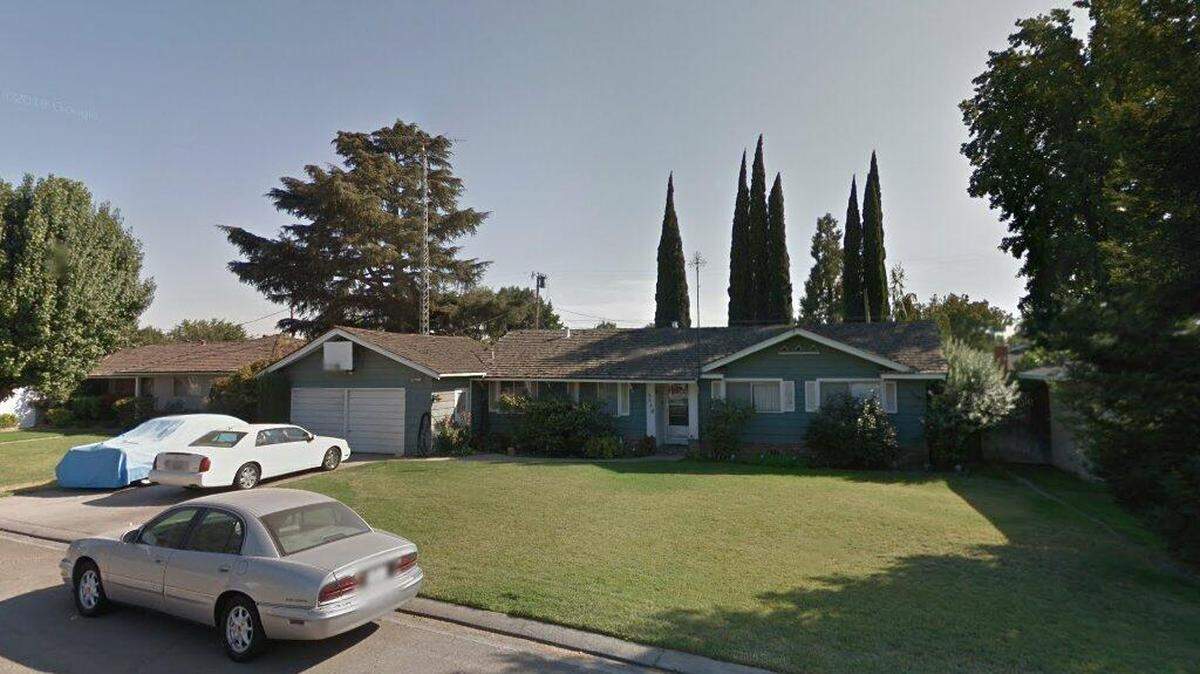 House on 2500 block of El Camino Drive