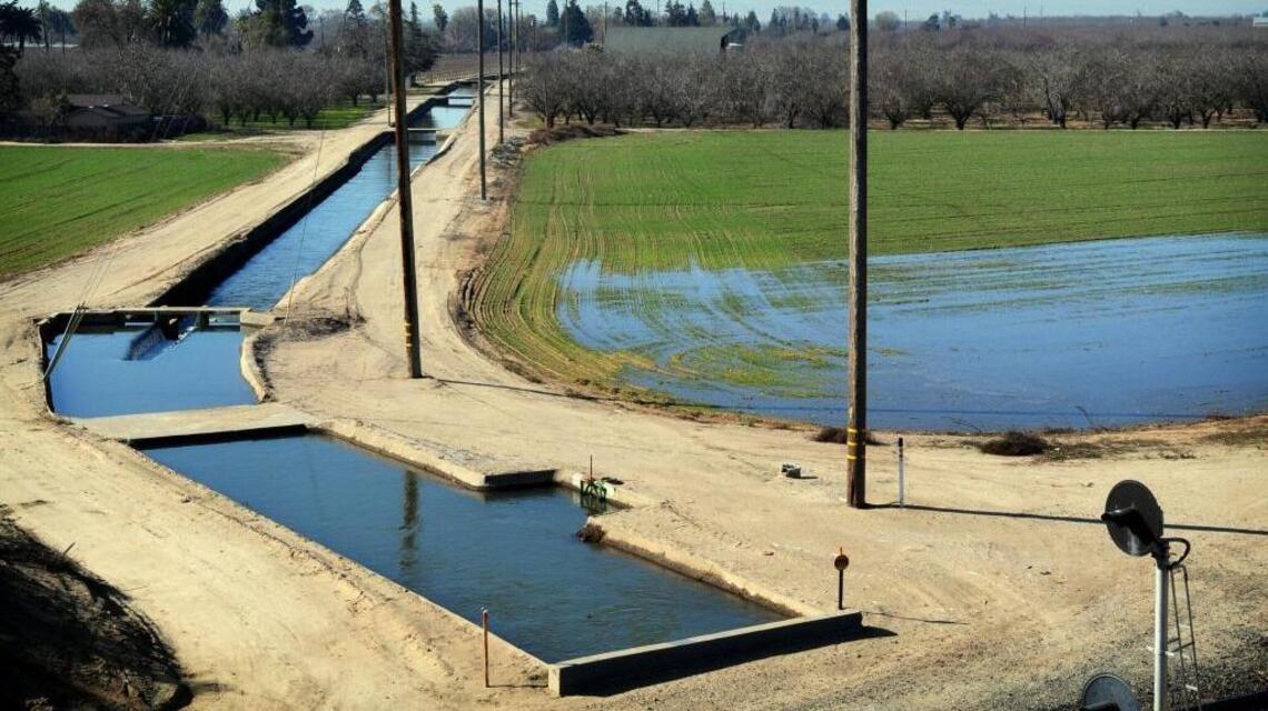 MID board moves toward hike in farm water rates. Should city folks help with cost?