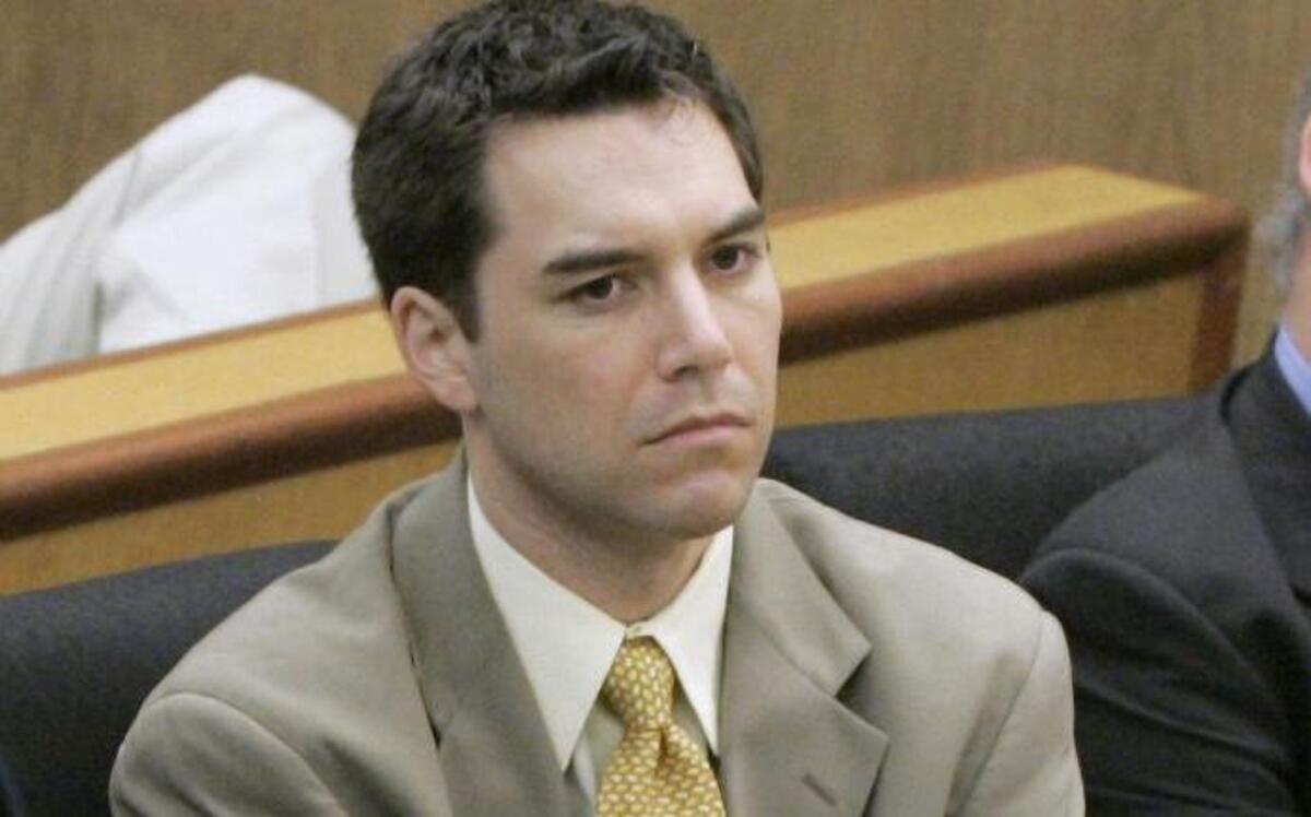 
Scott Peterson listens to prosecutor Rick Distaso in court Nov. 3, 2004. He is pushing for a new trial in the killing of his wife.
