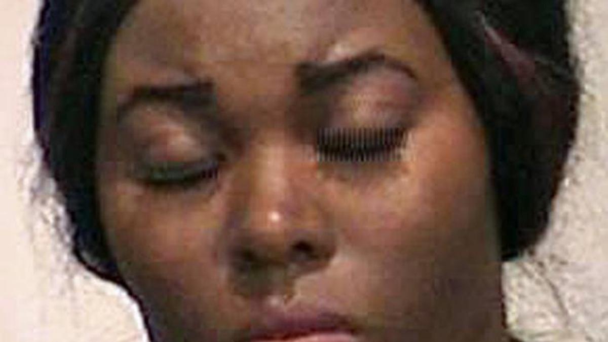 Auja Nicole Braggs, 23, arrested on suspicion of child endangerment in December 2016.